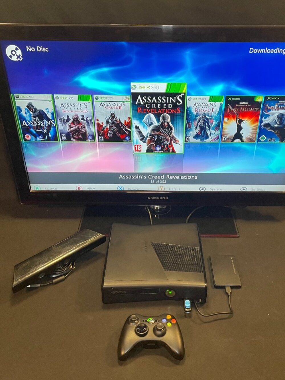 Xbox 360 With Kinect 500gb Internal Drive + 1TB External Drive With Accessories